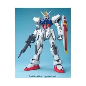  Strike Gundam 1/60th Scale Model kit: Toys & Games