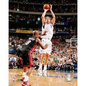  Dirk Nowitzki   2006 Finals / Game 2 Jumpshot (#9) Finest 