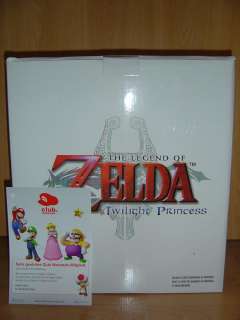 Zelda Statue limited twilight princess nintendo NEW Prof Layton Box 