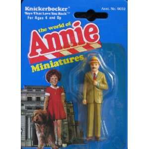  Little Orphan Annie Miniatures ROOSTER HANNIGAN Figure The 