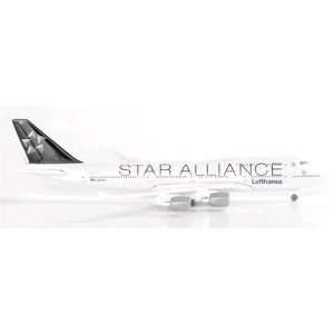  Magic Lufthansa B747 400 1/600 Star Alliance Toys & Games