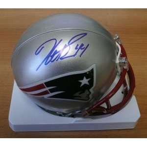 Heath Evans Signed Patriots Mini Helmet