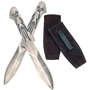  Assassins Creed Throwing Knife and Sheath: Sports 