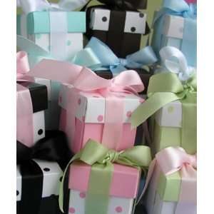  Polka Dot / Solid Combo Favor Box   Pack of 10 Everything 
