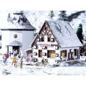  Vollmer N Scale Ginger Bread House Kit: Toys & Games