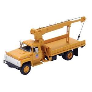  HO RTR Ford F 850 Boom Truck, UP: Toys & Games