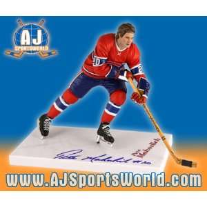  PETE MAHOVLICH Montreal Canadiens SIGNED McFarlane SP 