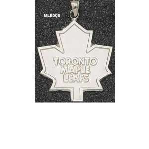  14Kt Gold Toronto Maple Leafs Logo Giant Sports 