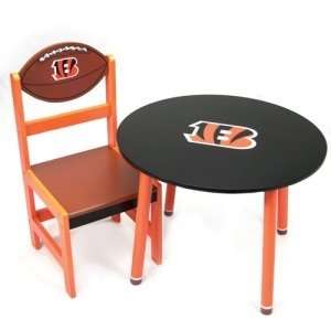 Cincinnati Bengals NFL Childrens Wooden Table (23(Dia)x17 