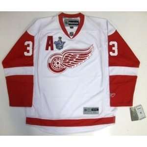 Kris Draper 08 Cup Detroit Red Wings Rbk Jersey Real   Small:  