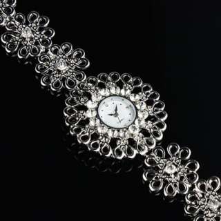 New Stainless Flower shaped crystal Ladies Quartz Watch  