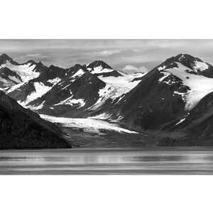  Glacier Bay, Alaska: Home & Kitchen