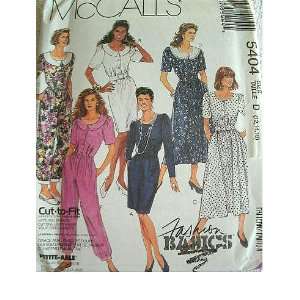   MCCALLS FASHION BASICS CUT TO FIT PATTERN 5404 Arts, Crafts & Sewing