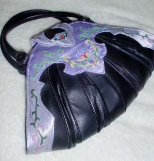 175 OOVOO BELLA CLAMSHELL SILK EMBROIDERED FLORAL DESIGNER LEATHER 
