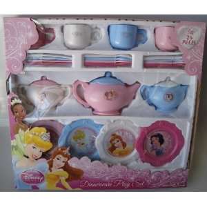  Disney Princess Dinnerware Dish Tea Set 26 Pieces: Toys 