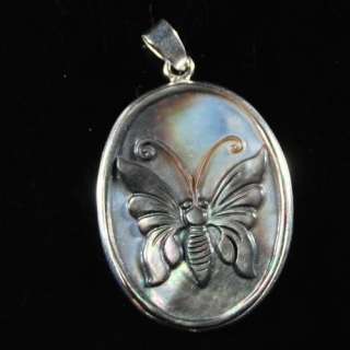H17020 Shell cameo butterfly pendant  