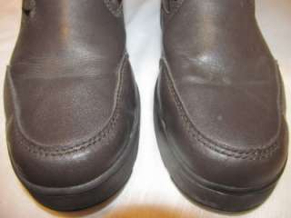 authentic brown coach boots with side pocket and zippers on inside 