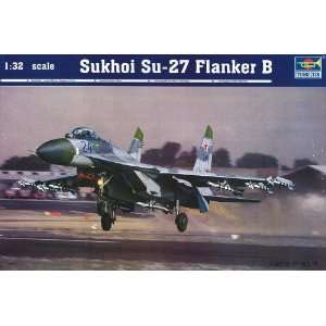  Sukhoi SU 27 Flanker B 1/32 Trumpeter Toys & Games