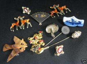 ASSORTMENT OF VINTAGE COSTUME/NOVELTY PINS AVON ETC  