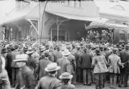 1908 photo Taft campaign train, St. Joseph, MO.  