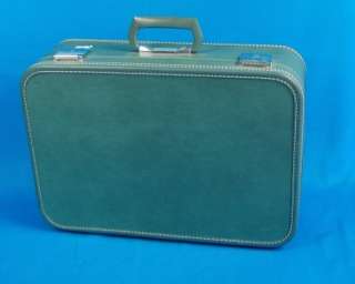 Beautiful Vintage RETRO Green SKYWAY SUITCASE almost Mint  