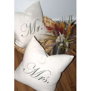  Pillow Decor   Mr and Mrs 18x18 Linen Pillow Set
