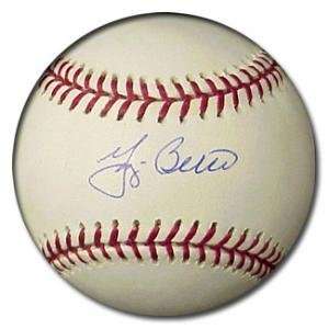  Yogi Berra Signed Official Major League Baseball Sports 