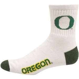 Oregon Ducks White Dual Color Team Logo Crew Socks:  Sports 