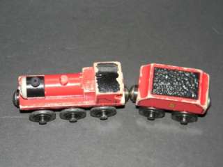   THOMAS THE TANK ENGINE & FRIENDS WOODEN JAMES AND TENDER CAR GD  