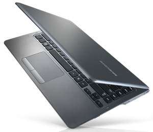 Samsung Series 5 NP535U4C A01US 14 Inch Laptop (Silver)
