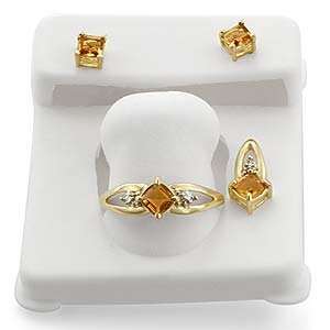    14k Yellow Gold & Citrine Ring , Earrings, & Pendant Set: Jewelry