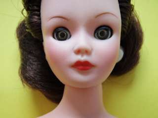 Original vintage Uneeda Doll Co. 1962 Wendy Ward Fashion doll  