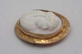 Vintage Engraved 10KT Gold Shell Cameo Brooch Jewelry  