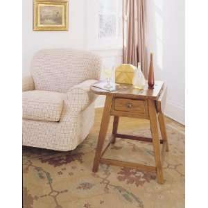   Splay Leg End Table in Natural Oak   Broyhill 3397 05S