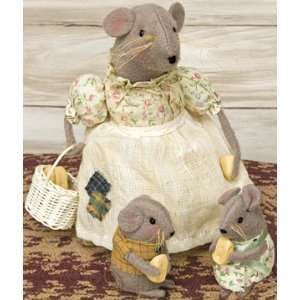   Primitive Country Rustic Stuffed Mouse, Basket, Cheese