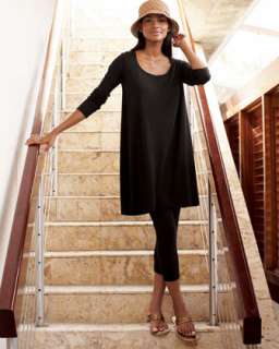 Scoop Neck Tunic & Cropped Leggings, Womens