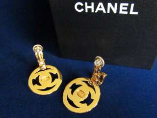 CHANEL CC logo XL gold clip on earrings 97 NEW IN BOX  