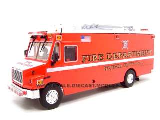 FREIGHTLINER MT 55 EMT FIRE TRUCK 1:32 DIECAST MODEL  