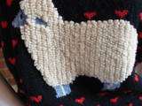 Vintage 80s INDIE Wool FUZZY KNUBBY SHEEP & HEARTS Graphic Sweater L 