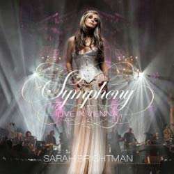     Symphony Live in Vienna (Deluxe Edition CD & DVD)  