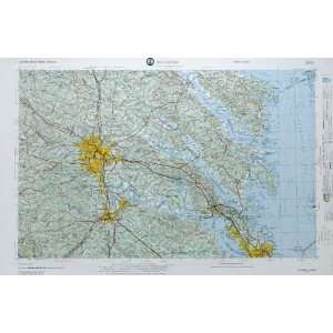   Map in the state of Virginia with Black Plastic Frame: Office Products