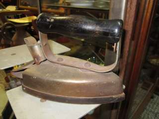 Vintage 1930s Edison Electric USA Hotpoint Iron  