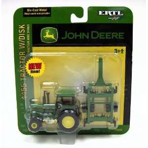  1/64 John Deere 4455 Tractor w/ Disk: Toys & Games