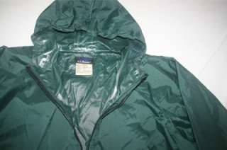 LL Bean Mens Waterproof Nylon Jacket L NEW Green  