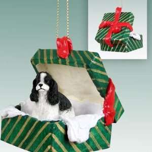  Cocker Spaniel Green Gift Box Dog Ornament   Parti Black 