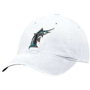 Nike Florida Marlins White Mascot Campus Hat:  Sports 