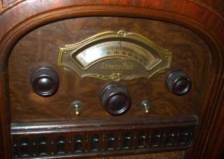 Antique Atwater Kent Floor Model Tube Radio Phonograph Model 75 1930 