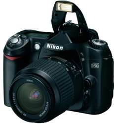 Nikon D50 SLR Digitalkamera schwarz + DX 18 55  Kamera 