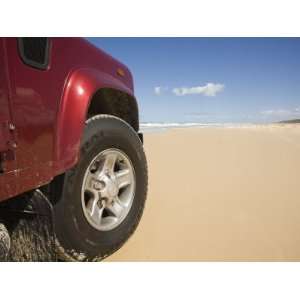  Queensland, Fraser Island, Four Wheel Driving on Sand 