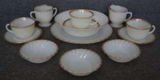 VINTAGE ANCHOR HOCKING FIRE KING SHELL BERRY BOWLS  